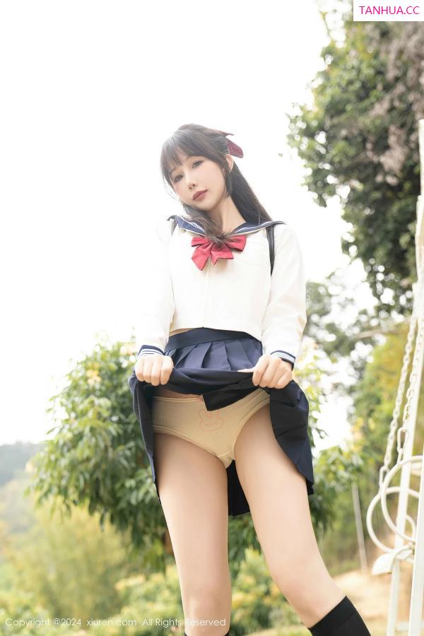 波巧酱  [XiuRen]高清写真图 2024.04.10 No.8365 波巧酱 性感美腿第2张图片